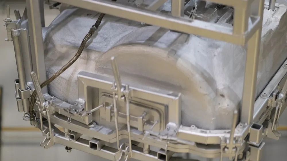 플라스틱 성형 품질 관리를 위한 단일 적외선 카메라 vs 다수의 파이로미터