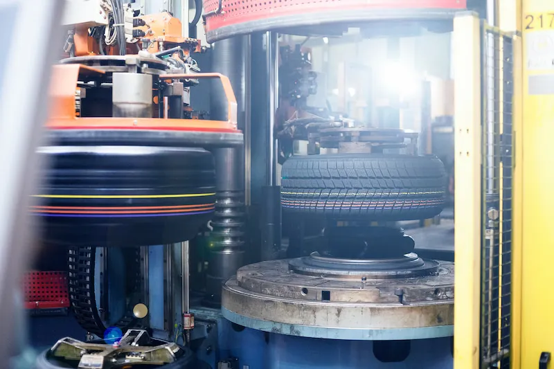 타이어 생산량 증가, 품질 일관성 확보 및 에너지 효율 향상