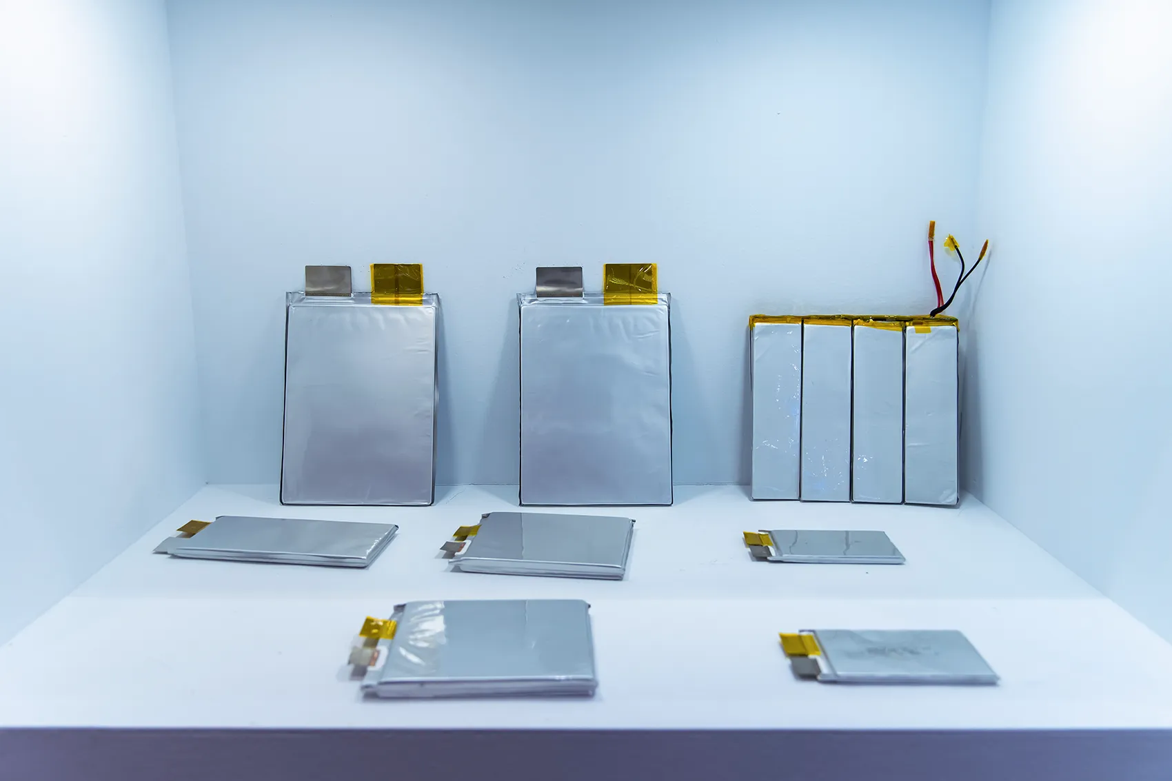 배터리 전극 코팅 공정에서 슬러리의 균일성과 점도에 미치는 온도의 영향