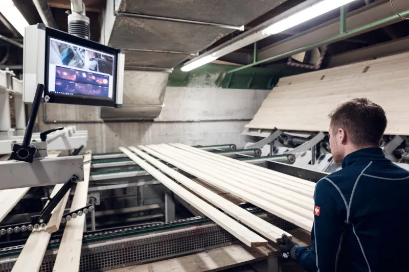 적외선 솔루션을 활용한 목재 가공 공정의 혁신적인 화재 예방 및 품질 보증